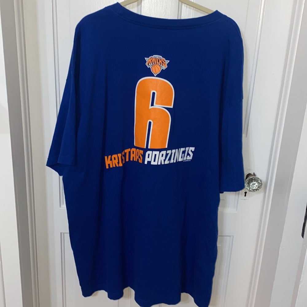Kristaps Porziņģis #6 New York / NY Knicks NBA Basketball Tee / T Shirt Top.